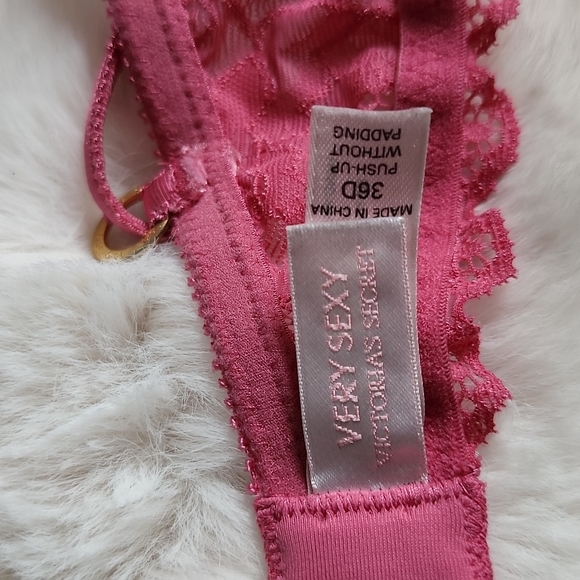 VS Very Sexy Bra - Picture 7 of 9